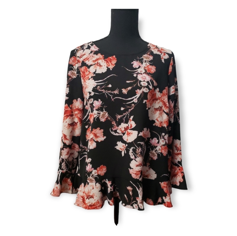 BB Dakota floral blouse